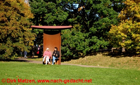 Britzer Garten, Berlin - Sitzgelegenheiten
