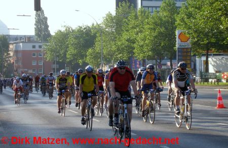 Cyclassics 2009 - In der Fruchtallee