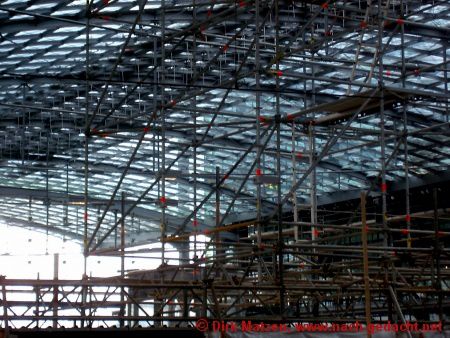 Berlin Hauptbahnhof - Ger�st beim Bau