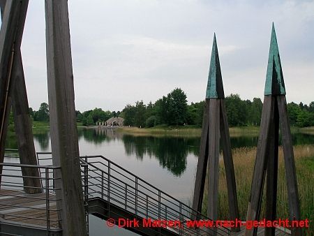 Berlin Britzer Garten, Blick von der Brücke