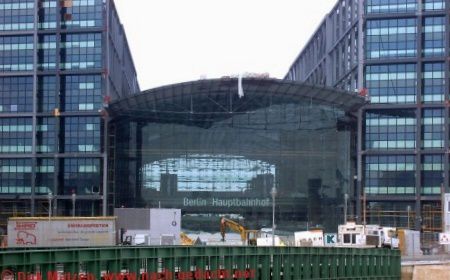 Berlin Hauptbahnhof - Ein Vierteljahr vor Inbetriebnahme