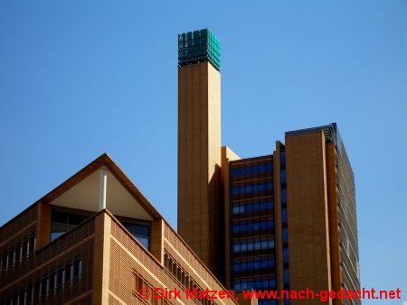 Potsdamer Platz, debis-Haus