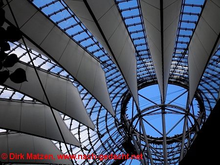 Dach des Sony Centers