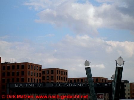 Potsdamer Platz, Bahn-Station