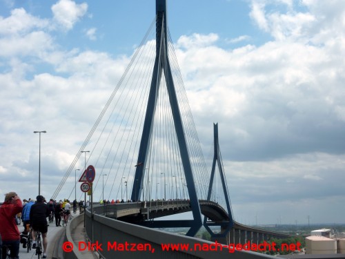 Hamburger Fahrrad Sternfahrt auf der Khlbrandbrcke