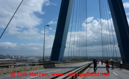 Fahrrad Sternfahrt Hamburg, Abfahrt Khlbrandbrcke