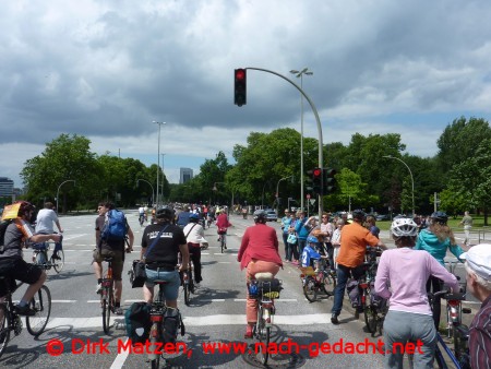 Fahrrad Sternfahrt Hamburg, Lombardsbrcke