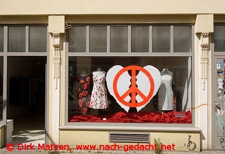 Hamburg Karolinenviertel, Bekleidungsgeschft Reuker HP
