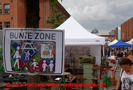 Hamburg Karolinenviertel, Bunte Zone