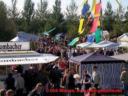 Elmshorn Streuobstwiesenfest, Blick über das Fest