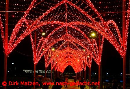 Funchal Weihnachtsbeleuchtung, leuchtende Arkade