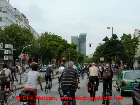Critical Mass Hamburg Juni 2012, Radfahren auf der Reeperbahn