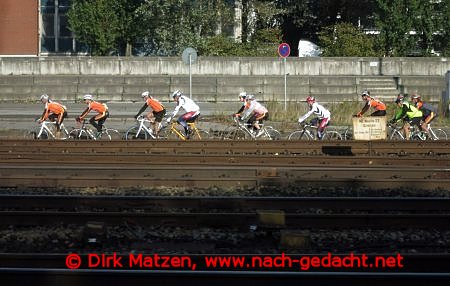 Cyclassics, hinter Freihafenbrcke