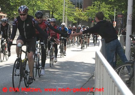 Cyclassics, Abklatschen