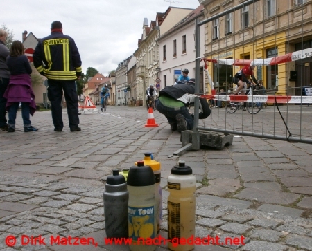 Rund um Buckow 2012, Kopfsteinpflaster am Markt Buckow