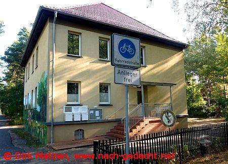 Schild Fahrradstrae