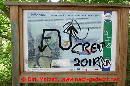 Ilmenauradweg, beschmierte Infotafel