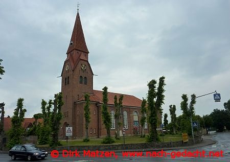 Bienenbttel, Kirche