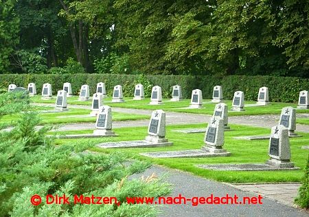 Sowjetischer Ehrenfriedhof