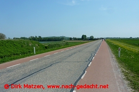 Fahrradstreifen auf Strae