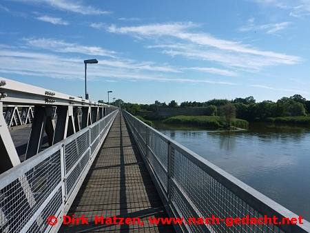 Fhart ber die Oder-Brcke nach Kostrzyn