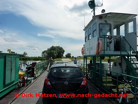 Gozdowice, Fhre ber die Oder
