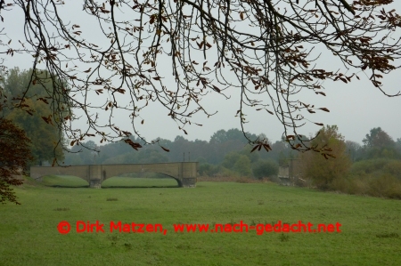 zerstrte Brcke bei Forst/Lausitz