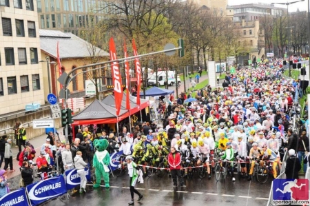 Velodom Rund um Kln 2012, vor dem Start