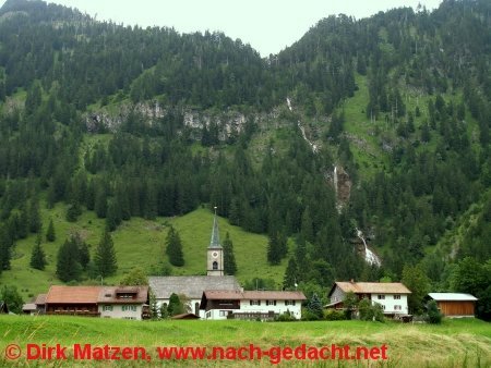 Hinterstein, Kirche und Zipfelsbach