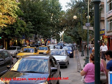 Ankara, Tunalı Hilmi Caddesi