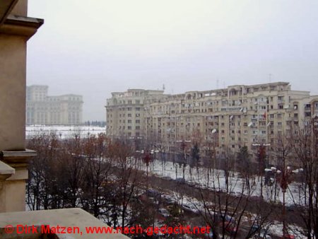 Bukarest, Blick aus meinem Appartement nach vorn zum Bulevardul Unirii