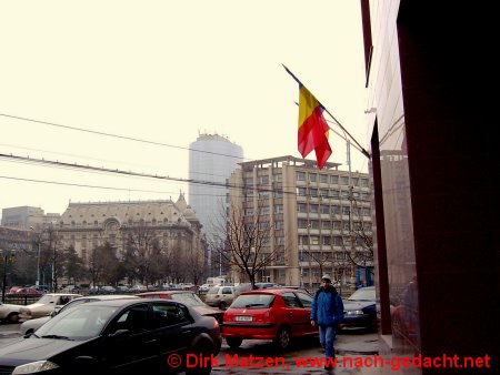 Bukarest, verschiedene Baustile eng beisammen