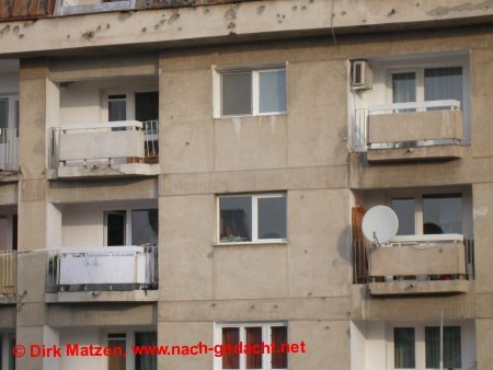 Bukarest, Einschusslcher an Gebude