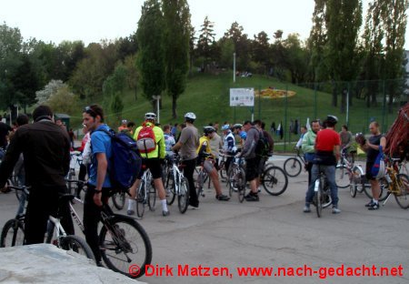 Bukarest, Gruppe Radfahrer