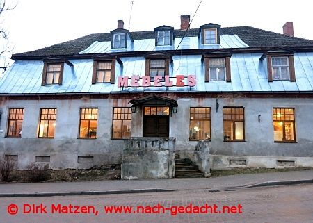 Cesis, Mbelgeschft