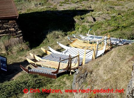 Sisimiut, Hundeschlitten-Parkplatz