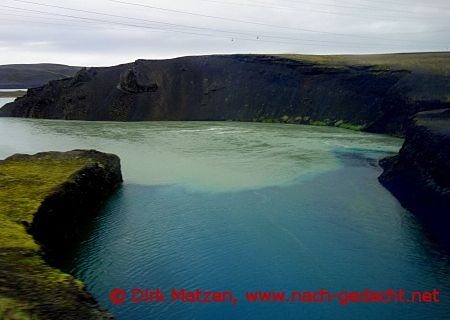 Zusammenfluss zweier Flsse im Hochland Islands