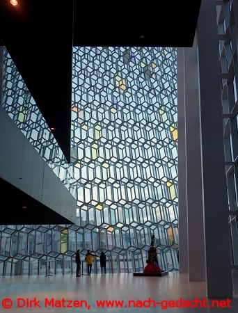 Reykjavik, Harpa Innen am Abend