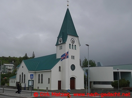 Hafnarfjörður, Kirche