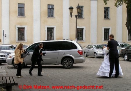 Kaunas, Fotografen mit Brautpaar