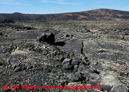 Lanzarote, Verwerfung von Lavaplatten
