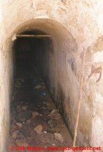 Menorca, Mola de Fornells - Eingang in die Unterwelt...