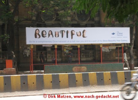 Mumbai/Bombay, Werbeschild "Beautiful", Dove