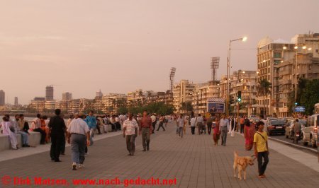 Mumbai/Bombay, Abendstimmung am Marine Drive