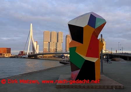 Rotterdam, Statue Marathonbeeld
