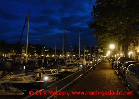 Dordrecht, Nieuwe Haven nachts