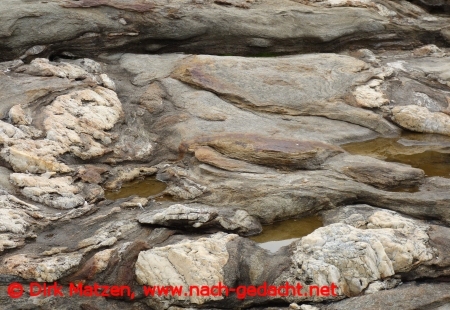 Struktur der Steine auf der Insel