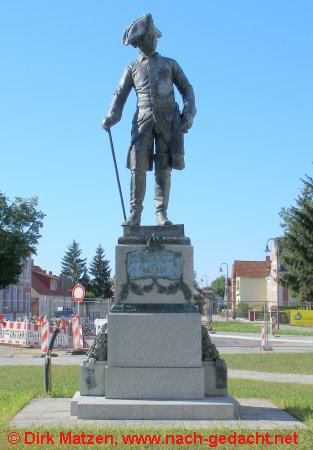 Denkmal für Friedrich den Großen in Letschin