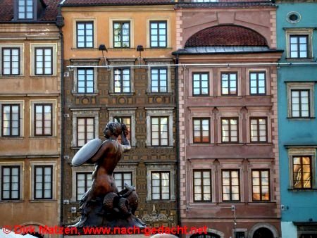 Warschau, Sirene auf Altstadtmarkt