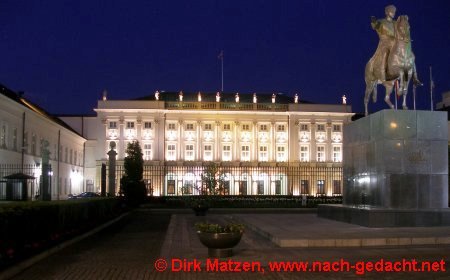 Warschau, Präsidentenpalast bei Nacht